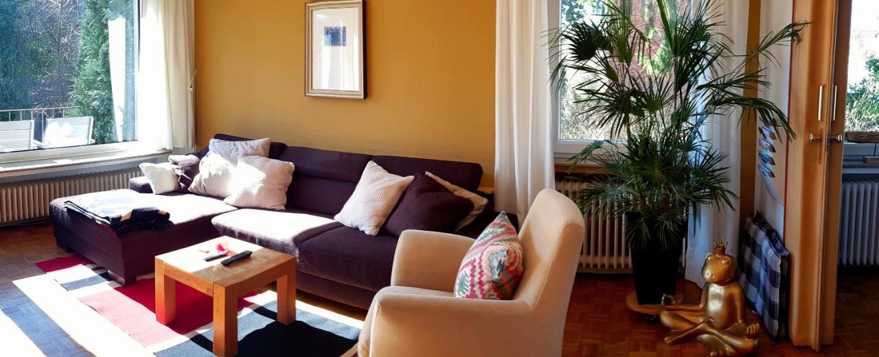 Stadtnahe Wohnung Mit Kl.Balkon Und Parkplatz Oldenburg Exteriör bild